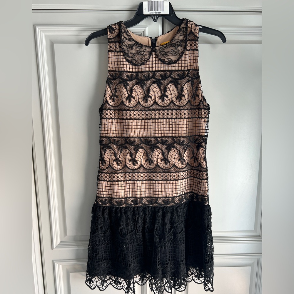 Alice + Olivia Black and Beige Lace Dress